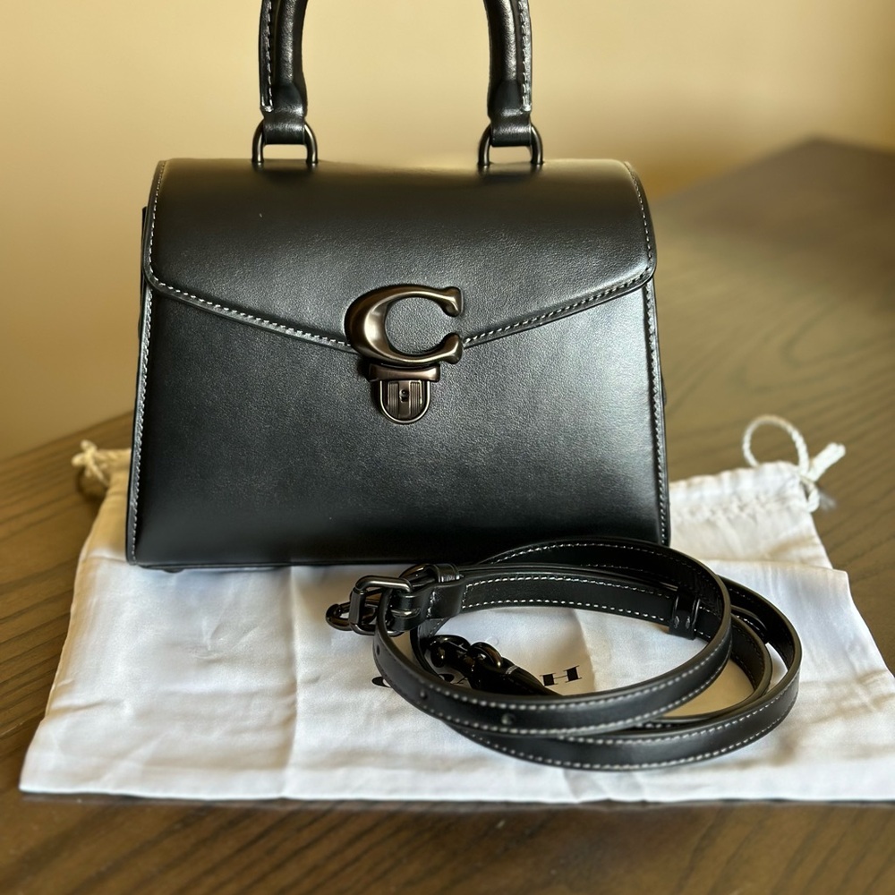 Coach Sammy 21 in Pewter/Black - EUC